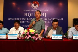 Cuộc gặp tay ba bầu Đức, bầu Tú và bầu Thắng