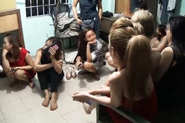 Kiểm tra quán bar Vertu, 25 người dương tính với ma túy