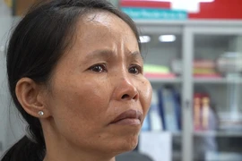 Vợ 'hiệp sĩ' Hoàng: 'Anh ấy đang là trụ cột của gia đình'