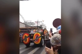 Hàng ngàn người Ninh Bình đón linh cữu Chủ tịch nước