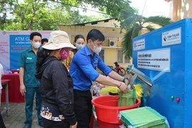 TP.HCM: Thêm máy phát gạo tự động ở quận Bình Thạnh