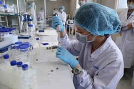 Video: Quy trình sản xuất vaccine COVID-19 'made in Việt Nam'