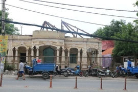 Khẩn trương xử lý các vụ tự ý tháo dỡ biệt thự cũ