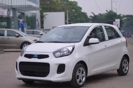 Nhiều mẫu ô tô cũ vẫn hút khách vì tiết kiệm xăng 