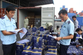 Hơn 270 doanh nghiệp vi phạm bảo quản hàng hóa bị xử lý