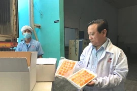 Lần đầu tiên lòng đỏ trứng vịt muối Việt Nam 'bay' sang Úc