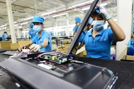 Việt Nam chi 30 tỉ USD nhập thiết bị, linh kiện... Trung Quốc
