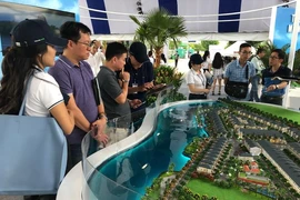 Thị trường bất động sản TP.HCM đang ách tắc 'đoạn' nào? 