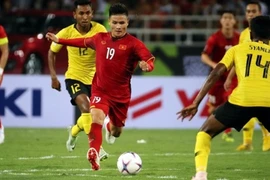 Hạ Malaysia, đội tuyển VN và Quang Hải được thưởng nóng 1,2 tỉ