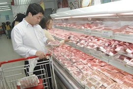 Hơn 25.000 tấn thịt heo Canada, Đức... ồ ạt vào Việt Nam