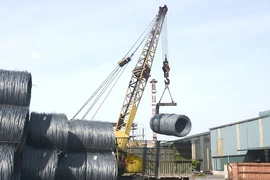 Sắt thép xuất khẩu sang Trung Quốc tăng khủng hơn 12 lần
