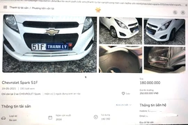 Ô tô thanh lý hàng loạt giá chỉ hơn 100 triệu đồng/chiếc