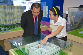 Nhiều người TP.HCM săn tìm căn hộ dưới 3 tỉ đồng 