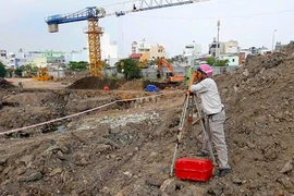 Tính tiền sử dụng đất theo công thức mới: Giải pháp hạ nhiệt giá nhà
