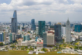 Giá thuê mặt bằng trung tâm TP.HCM và Hà Nội vẫn đắt đỏ