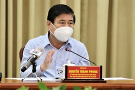 Chủ tịch TP.HCM: Rút giấy phép các cơ sở vi phạm phòng dịch