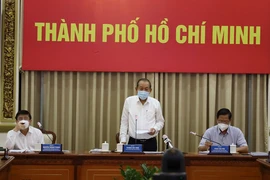Phó Thủ tướng: Các quận huyện TP.HCM có thể áp dụng chỉ thị 16 nếu cần thiết