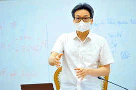 Phó Thủ tướng: TP.HCM chuyển hướng đúng, siết lại từng khâu phòng dịch COVID-19