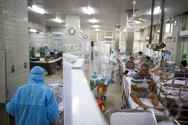 Lý do TP.HCM điều chỉnh tháp 5 tầng điều trị COVID-19 xuống còn 3 tầng
