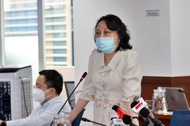Bị dừng hợp đồng vì cung cấp suất ăn có sâu cho 1 bệnh viện dã chiến