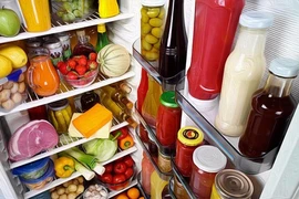 Vì sao không nên trữ đồ ăn trong ngày Tết?