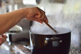 Tuyệt đối không đun lại những loại thức ăn này