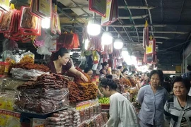 Phân biệt thịt bò khô thật giả như thế nào?