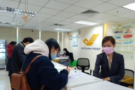 Bưu điện tạm ngưng vận chuyển khẩu trang y tế ra nước ngoài 