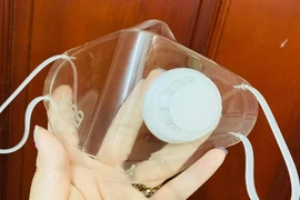 Khẩu trang 'xuyên thấu' giá 200.000 đồng hiệu quả tới đâu?