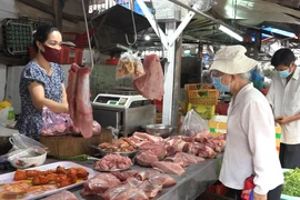 Thịt heo tăng giá cao, để đảm bảo dinh dưỡng nên chọn thực phẩm nào thay thế?