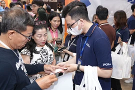Thị phần ví điện tử: Nước cờ trong tay ai?