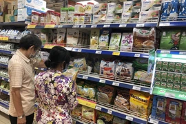 Doanh nghiệp bán lẻ lo nhất sức mua yếu trong mùa mua sắm cuối năm