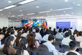 Vì sao các doanh nghiệp lớn trên thế giới phải xây dựng đạo đức cho AI?