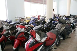 Băng trộm 39 xe máy rồi mang cầm bằng giấy giả