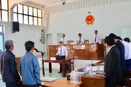 VKSND Cấp cao bác đơn 2 nông dân kêu oan tội 'nhận hối lộ'