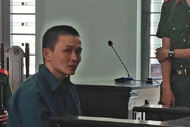 Tăng án kẻ đánh nữ sinh mù mắt để hiếp dâm