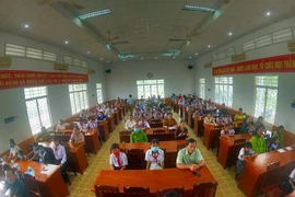 Bình Thuận: Trao hơn 200 triệu đồng cho 70 học sinh khó khăn