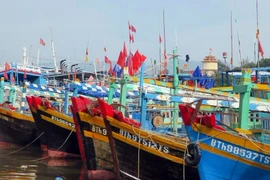 Bình Thuận triển khai ứng phó khẩn cấp bão số 9