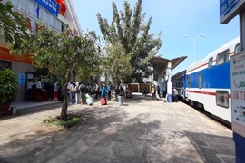 Bình Thuận 360 mẫu âm tính, 1.044 người cách ly tại nhà