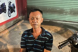 Kẻ xâm hại bé gái 2 tuổi định trốn ra nước ngoài thì bị bắt