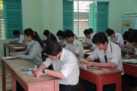 Bình Thuận tạm dừng thi thử tốt nghiệp THPT năm 2021