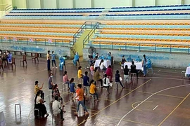 Thông báo khẩn liên quan điểm tiêm vaccine Nhà thi đấu thể thao Bình Thuận