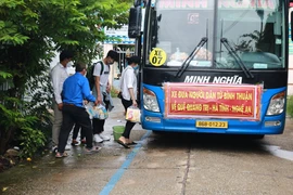 Đưa 15 người trốn trong thùng xe đông lạnh về Quảng Trị, Hà Tĩnh, Nghệ An