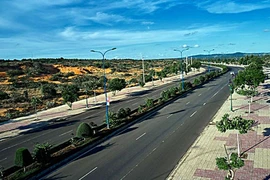 Công an truy xét thông tin 1 bé gái 14 tuổi bị cưỡng bức ở Bình Thuận