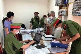 Đề nghị xử lý những người liên quan vụ phá hơn 2.600 m3 gỗ ở Bình Thuận