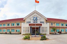 Thông tin mới vụ nữ bác sĩ bị cách chức do không chấp hành đi chống dịch COVID-19