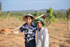 Bình Thuận thông tin về 'ca sĩ Ngọc Sơn mua 50 ha đất nông nghiệp xây dựng trái phép'