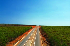 8 km đường tuyệt đẹp ở Bình Thuận vừa thông xe 
