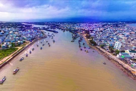 Huyện Tuy Phong khuyến khích cán bộ còn dưới 10 năm công tác nghỉ theo Nghị định 178