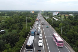 Sáng nay xong phần sửa chữa cầu Long Thành trên cao tốc TP.HCM-Long Thành-Dầu Giây 